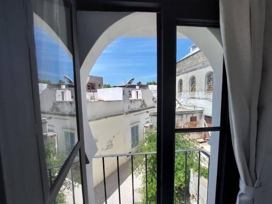 Dar Habibi F Saint Laurent Tangeri Esterno foto